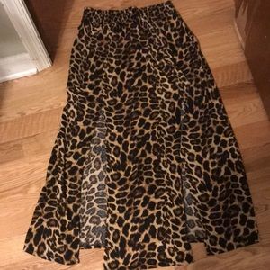 Leopard skirt